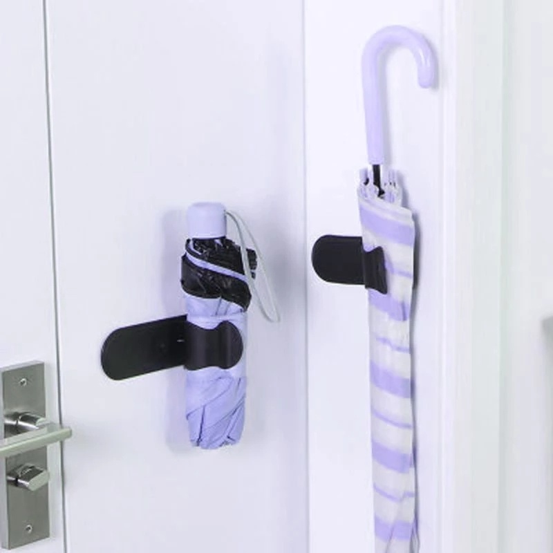 Móc dạng gắn để đựng dù tiết kiệm không gian