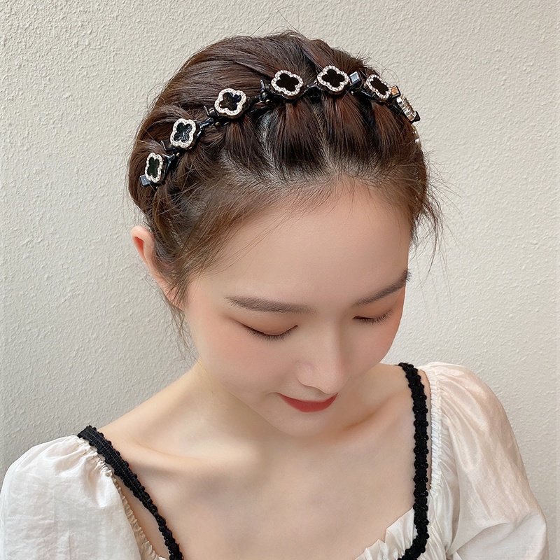 Cài Tóc Cỏ Bốn Lá Đính Hạt Ngọc Trai Giả Màu Đen Phong Cách Vintage Hàn Quốc