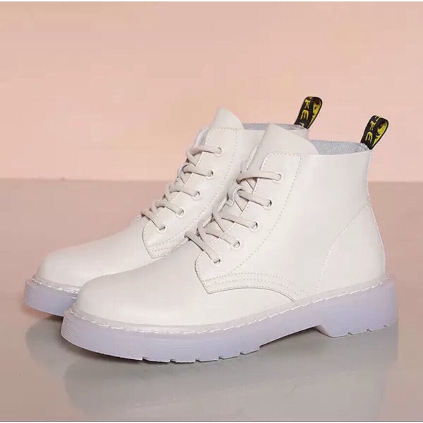 [Mã FASHIONXANH194 giảm 10k đơn từ 50k] Bốt nữ cổ thấp có dây buộc cá tính 2 màu đen, trắng đế 3cm mã A43 | BigBuy360 - bigbuy360.vn