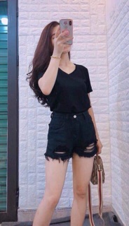 Áo phông cộc tay cổ tim chất Cotton giấy