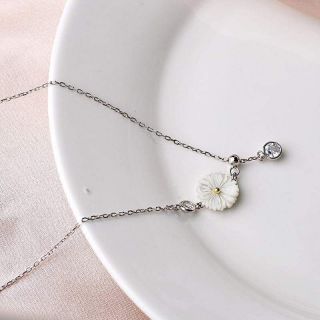[CÓ SẴN] Dây chuyền hoa cúc khảm trai
