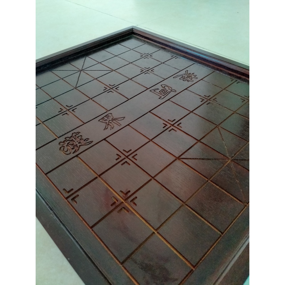 Bàn cờ tướng gỗ sồi đẹp giá rẻ chữ tàu đường sông
