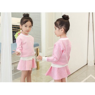 Váy len hồng cho bé