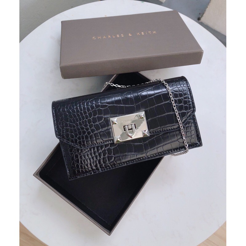 Ví đeo chéo CnK xuất