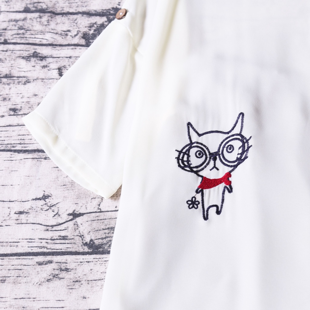 ÁO SƠ MI VOAN MỎNG CÓ MŨ THÊU HỌA TIẾT