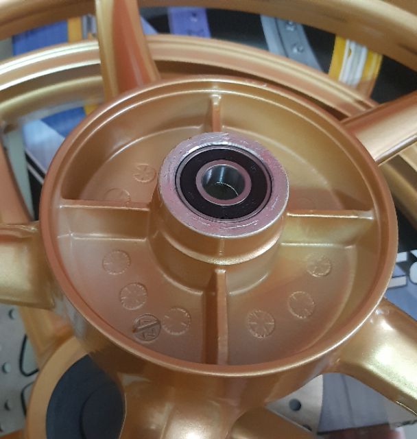 Bánh Mâm EXCITER 150 kèm đĩa trước và bạc đạn gắn như zin trước sau đều bảng 1.6
