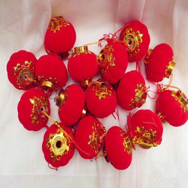 ĐÈN LỒNG NHUNG ĐỎ TRANG TRÍ TẾT