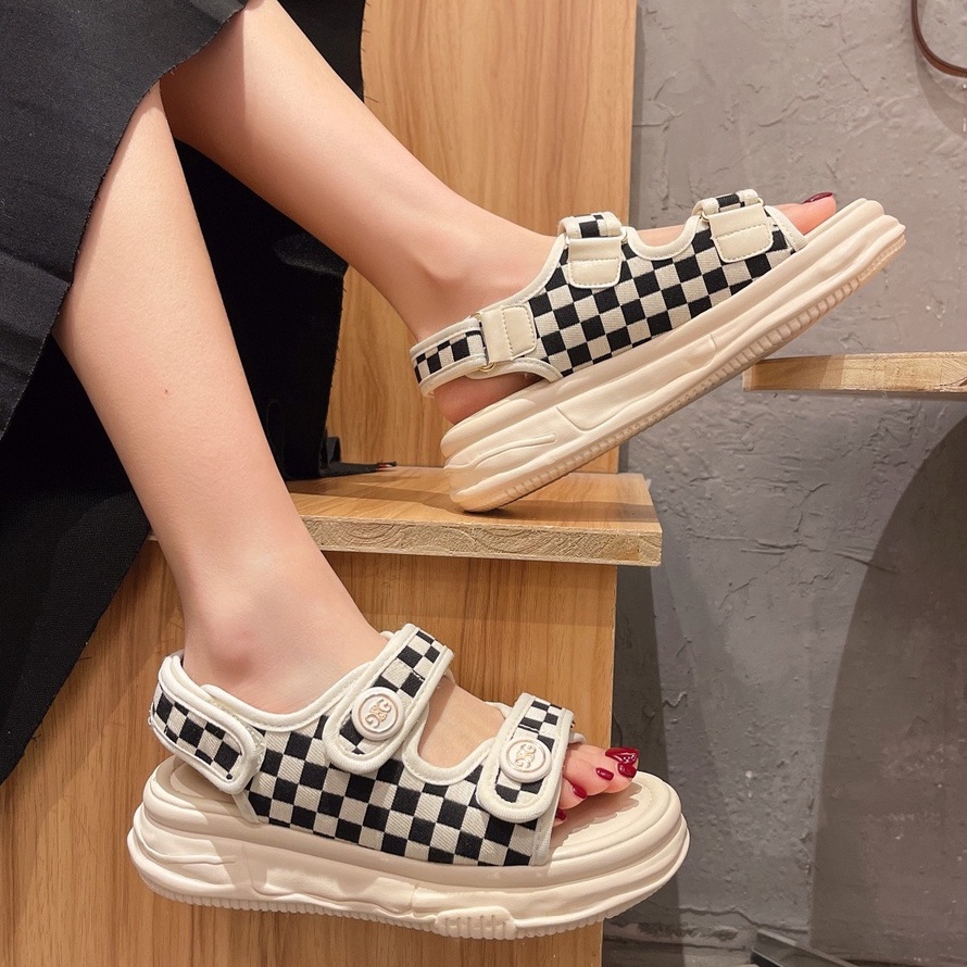Sandal nữ quai dán siêu đẹp GoGo