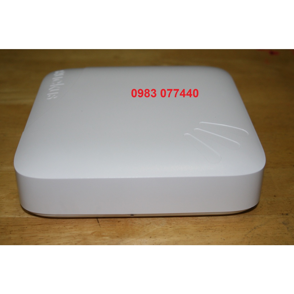 Bộ phát sóng Wifi siêu xa, chịu tải cao, xuyên tường cực mạnh Ruckus 7982