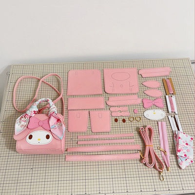 Bộ nguyên liệu tự làm túi xách đeo chéo hình Cinnamoroll, Kuromi, My Melody