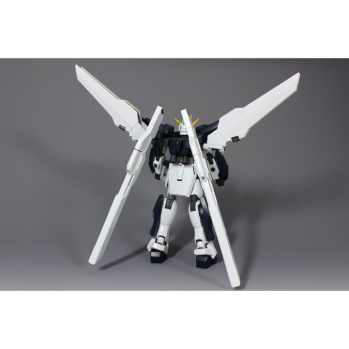 Mô hình lắp ráp MG 1/100 Gundam Double X Bandai