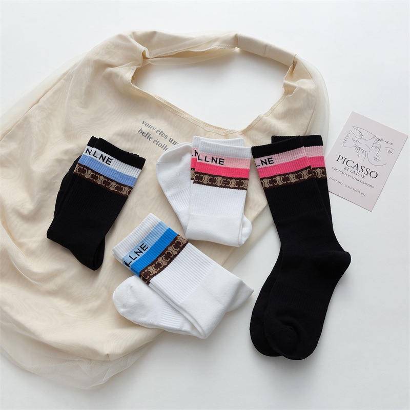 Vớ CELLNE cao cổ Nam nữ phong cách thể thao, năng động.