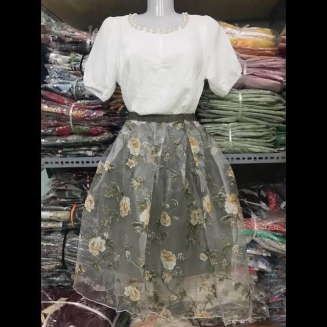 Chân váy Hoa hồng 3 lớp Quảng châu kiểu dáng Hàn quốc