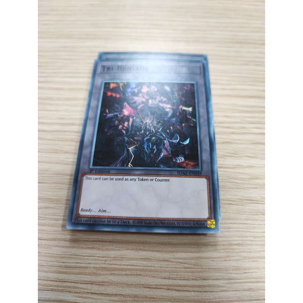 1 lá thẻ bài Tri-Brigade - SDAZ-EN049 - Common 1st Edition