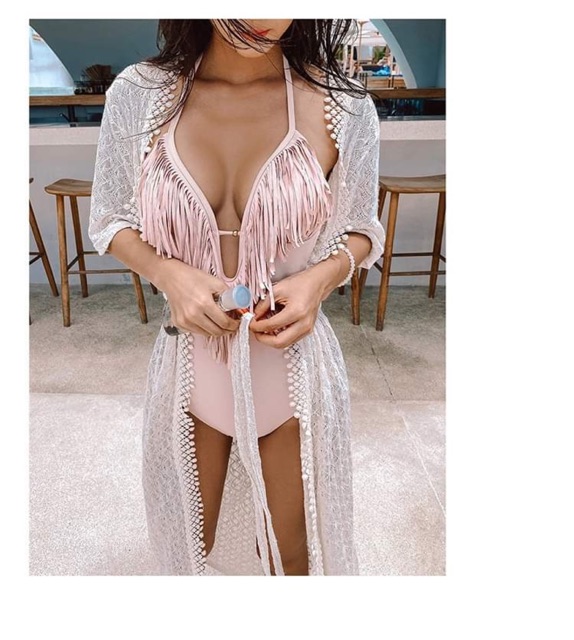 [BKN661] &lt;HÀN&gt; BODYSUIT HỒNG TUA RUA NGỰC KIỂU HÀN