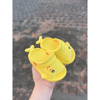 SỤC CÁ MẬP BABY SHARK CHO BÉ