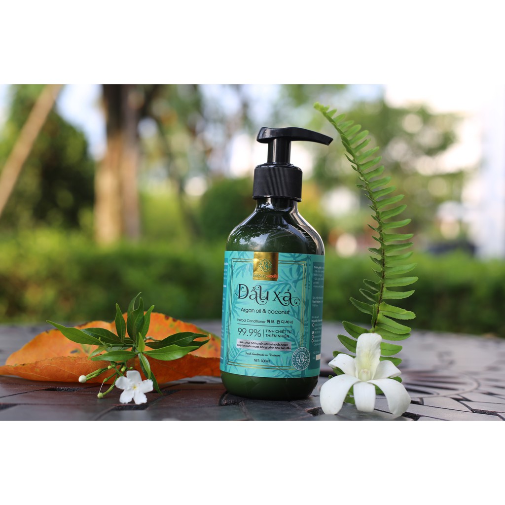 Bộ đôi Dầu Gội Bồ Kết + Dầu Xả Argan & Dừa phát huy tác dụng cao nhất với tóc, giúp tóc ngày càng chắc khỏe và suôn mượt | BigBuy360 - bigbuy360.vn