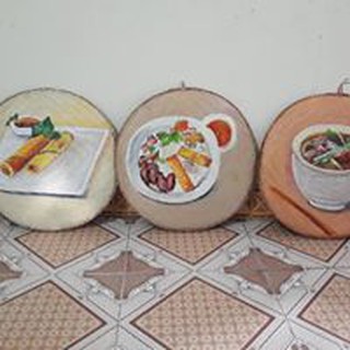 Trang trí quán ăn bằng mẹt vẽ