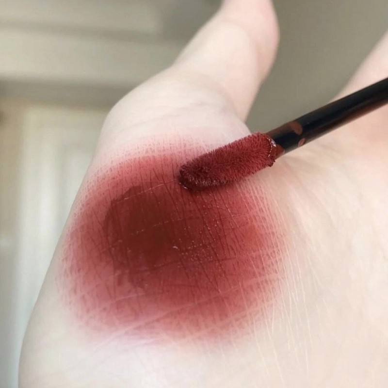 Son kem 3CE Velvet Lip Tint màu TAUPE - ĐỎ NÂU TRẦM