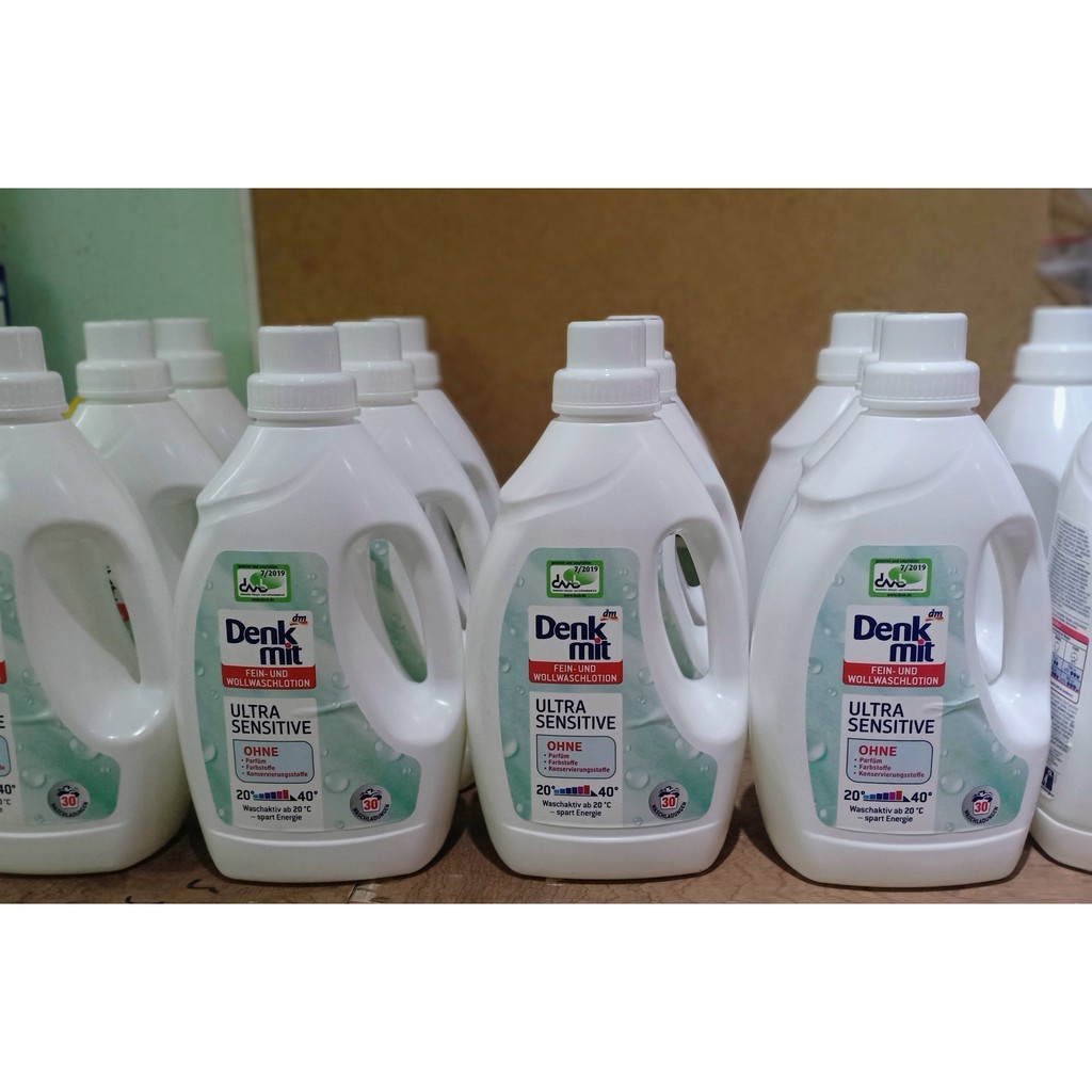 Nước giặt Denkmit Ultra Sensitive 1.5L cho da nhạy cảm, nước giặt mùa đông làm mềm vải da, len