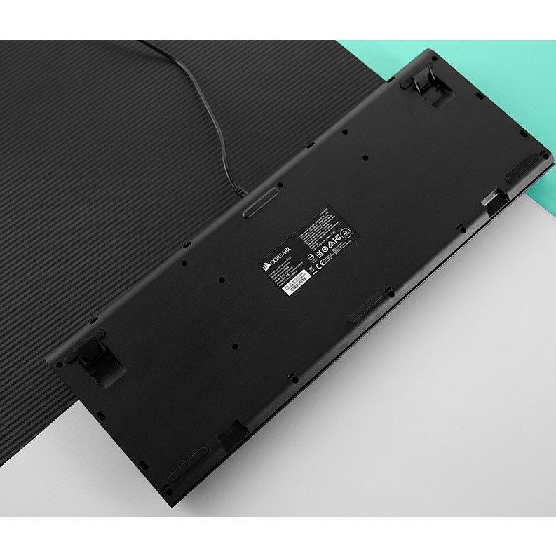 Bàn phím cơ có dây Gaming Corsair K68 RGB đen - Chuẩn kháng bụi và kháng nước IP32 - Chính hãng BH 12 tháng