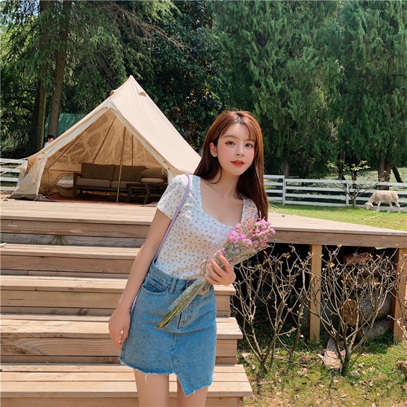 Áo Kiểu Tay Ngắn Cổ Vuông In Họa Tiết Hoa Nhí Xinh Xắn Thời Trang Phong Cách Boho Cho Nữ