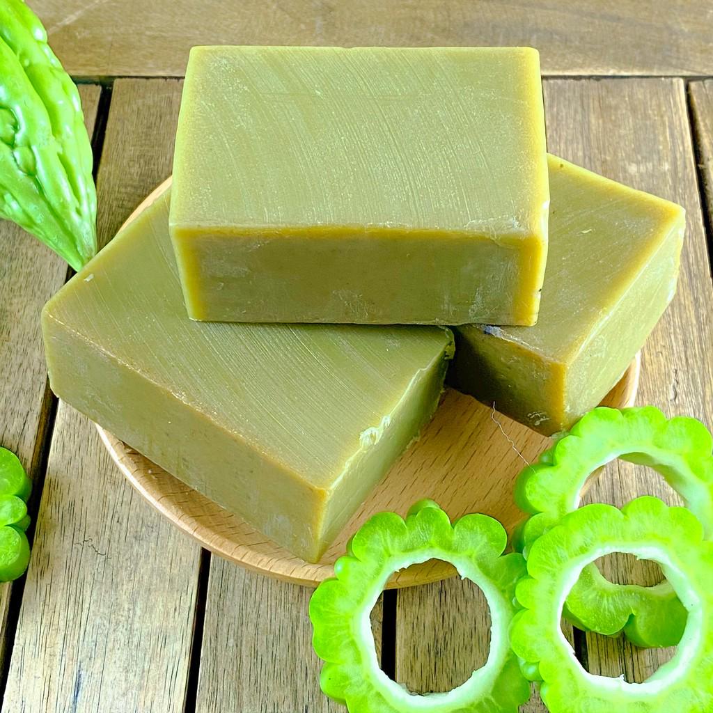 [Combo 3 Hộp] Xà Phòng Xà bông Mướp Đắng Organic sạch mát da, sát khuẩn, ngừa mụn lưng, rôm sảy mề đay dạng sáp (100gr)