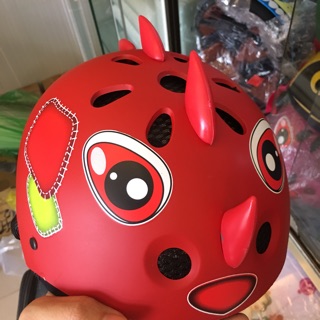 Nón bảo hiểm cho bé