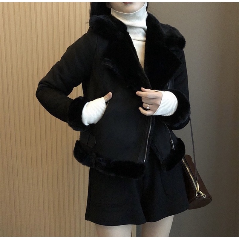 Shearling biker jacket in black 🖤