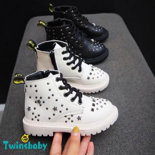Giày bốt cổ cao viền đinh tán cho bé