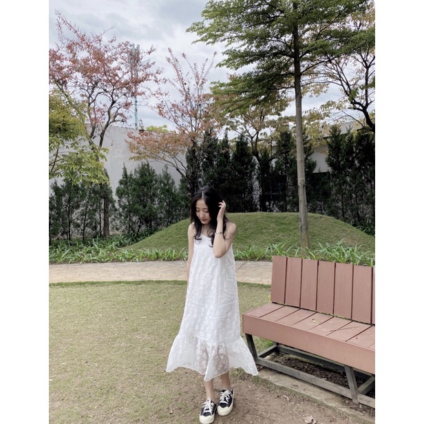 Đầm dây tơ hoa đuôi cá Sophie dress Ma Vie