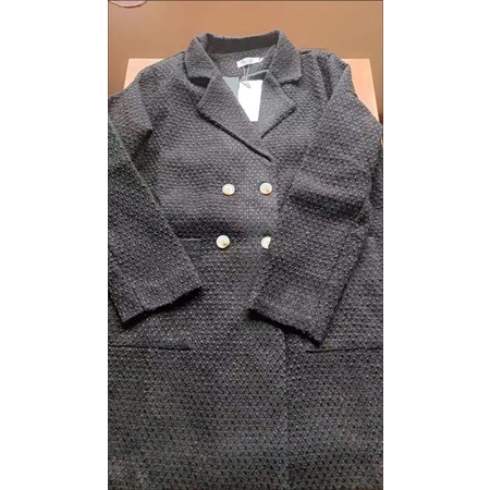 Áo khoác dạ tweed suông cổ vest dáng dài trắng đen