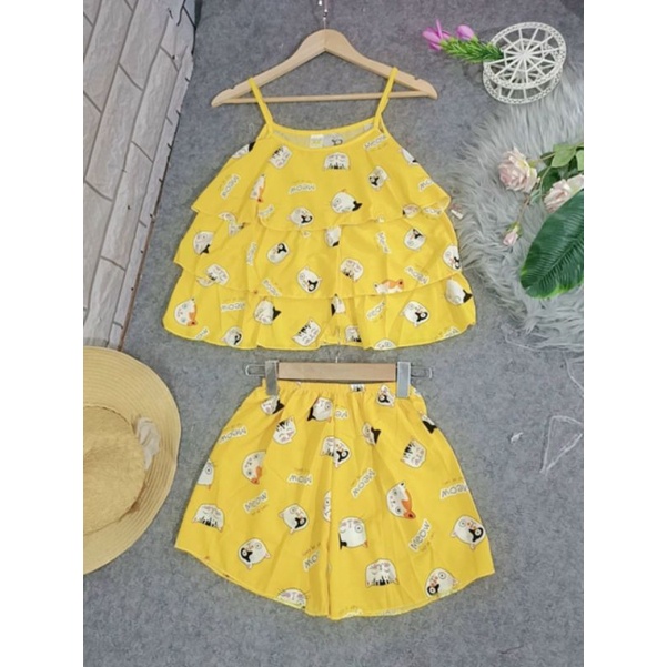 Bộ đùi lụa 3 tầng ,phom 55kg.