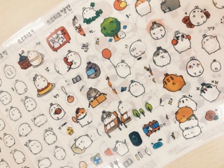 Sticker thỏ MOLANG