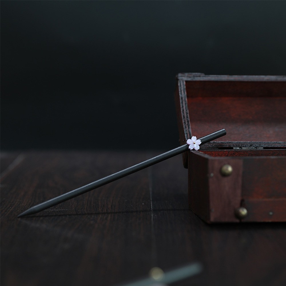 Trâm cài tóc bằng gỗ kiểu dáng Trung Hoa đơn giản cho nữ