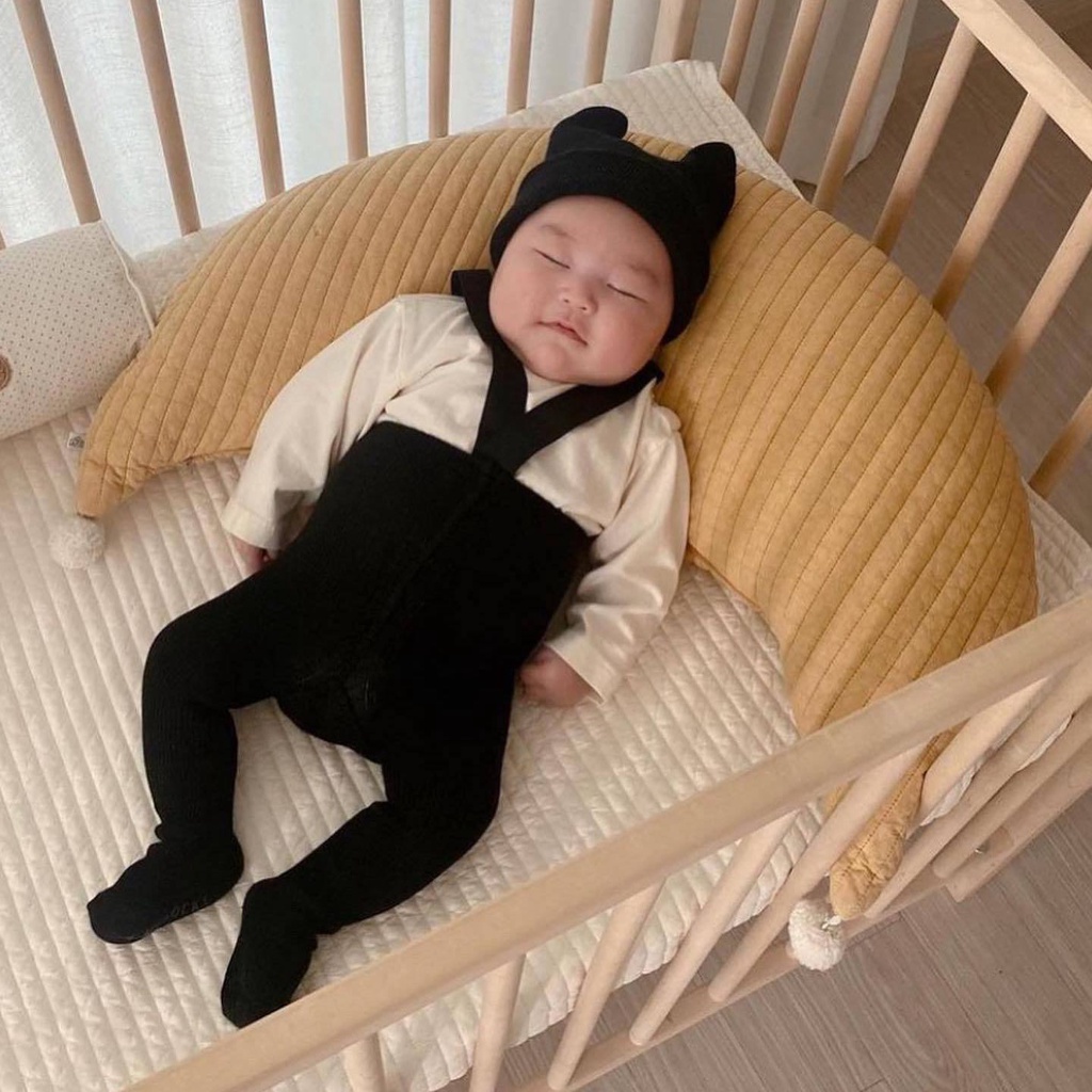 Gối Ngủ Vải Cotton Đính Quả Bông Lông Mặt Trăng Có Thể Tháo Rời Giặt Sạch Cho Bé