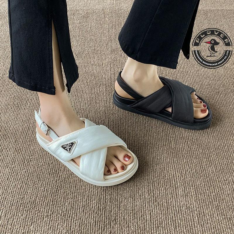 Giày sandal thiết kế mới kiểu dáng đơn giản thời trang mùa hè 2022 cho nữ