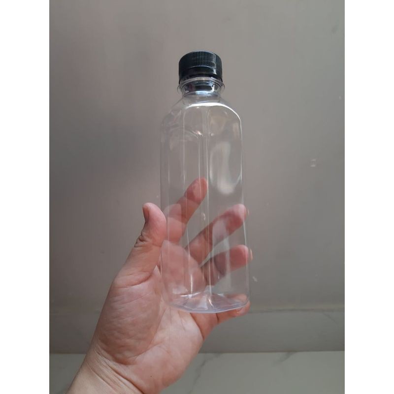 Chai nhựa vuông 210ML/dẹp bầu/dẹp ngang 250ml nắp đen/trắng/nhôm -San phẩm Đã Kèm Nắp-Kho Sỉ Chai Lọ Huỳnh Hiệp