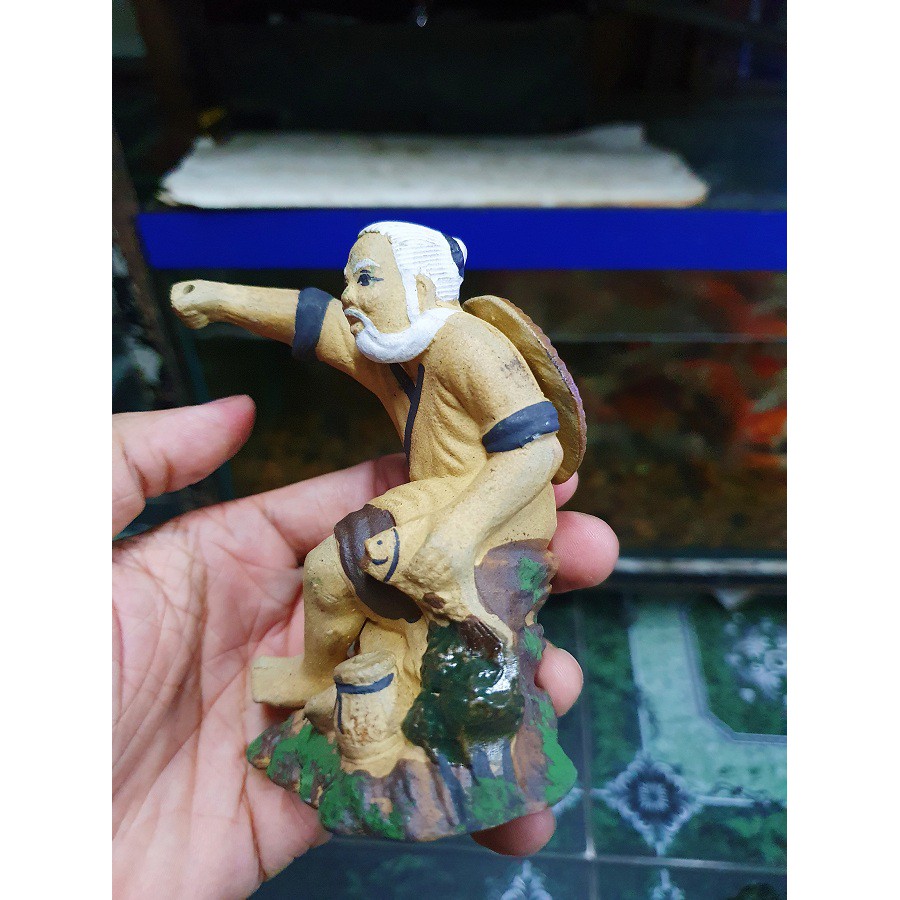 ÔNG CÂU GỐM TRANG TRÍ HỒ CÁ NON BỘ DÀI 7CM CAO 9CM