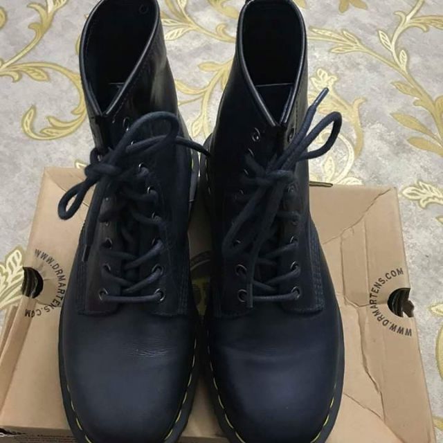 GIÀY DR. MARTEN 1460
