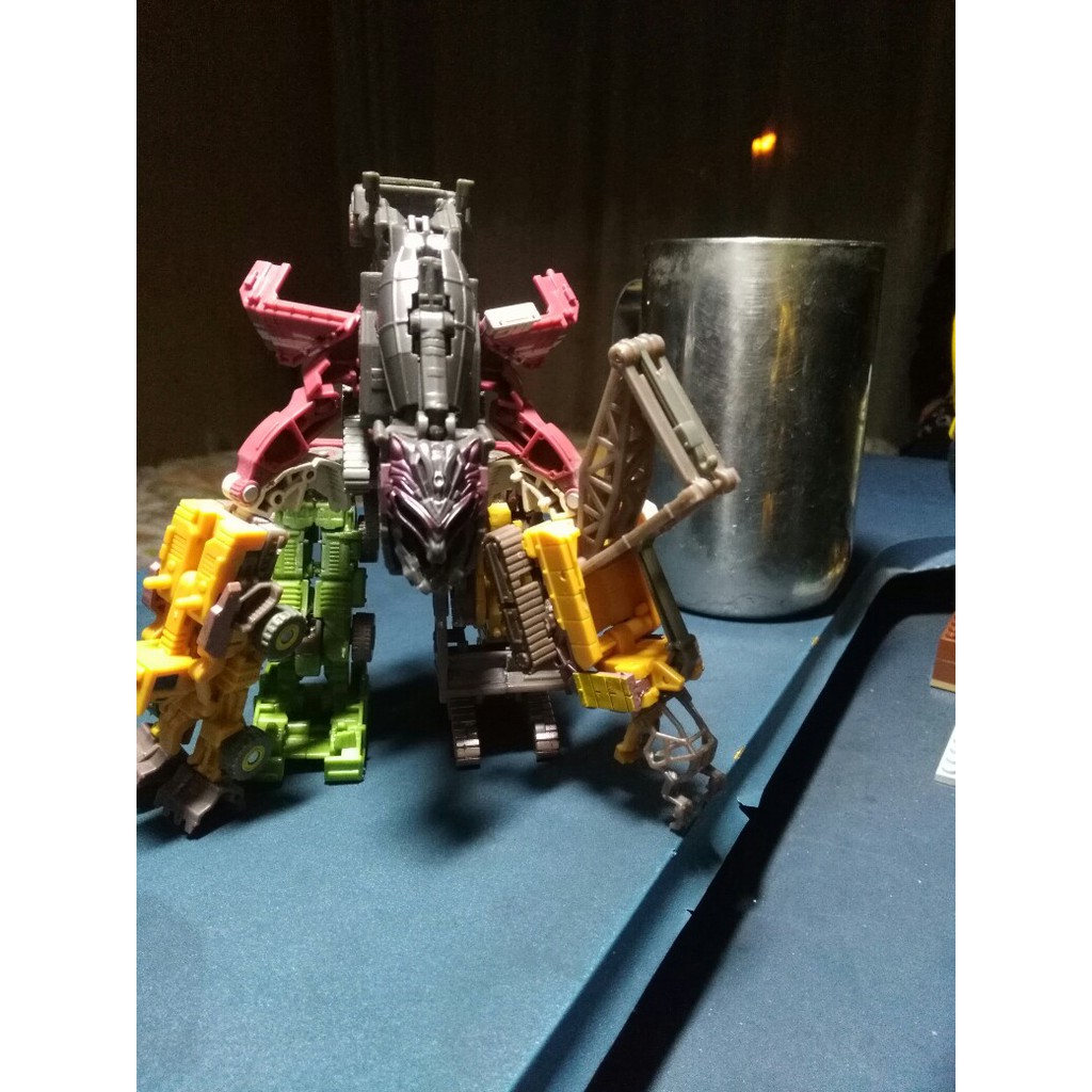 Mô hình Devastator Hasbro KO Transformers