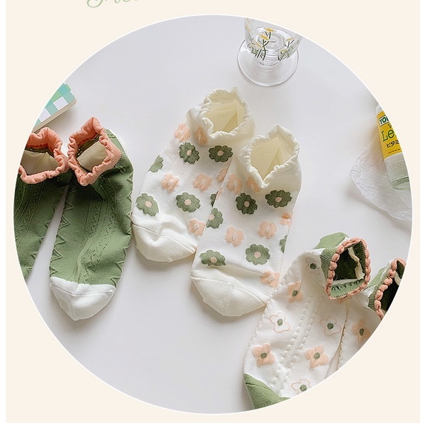 Vớ tất cổ ngắn xoăn bông hoa dập nổi xanh hồng pastel