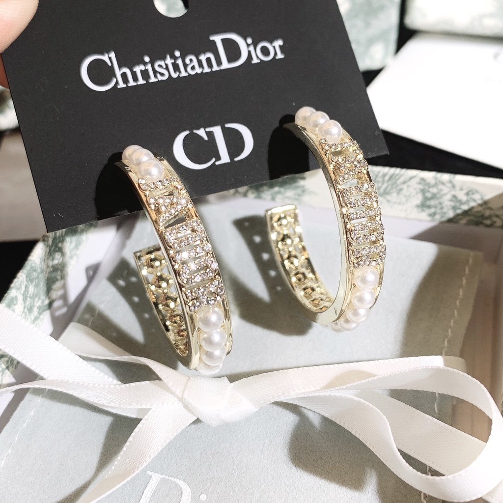 Bông Tai Dior Bằng Thép Titan Hình Chữ CD Thời Trang Cho Nữ