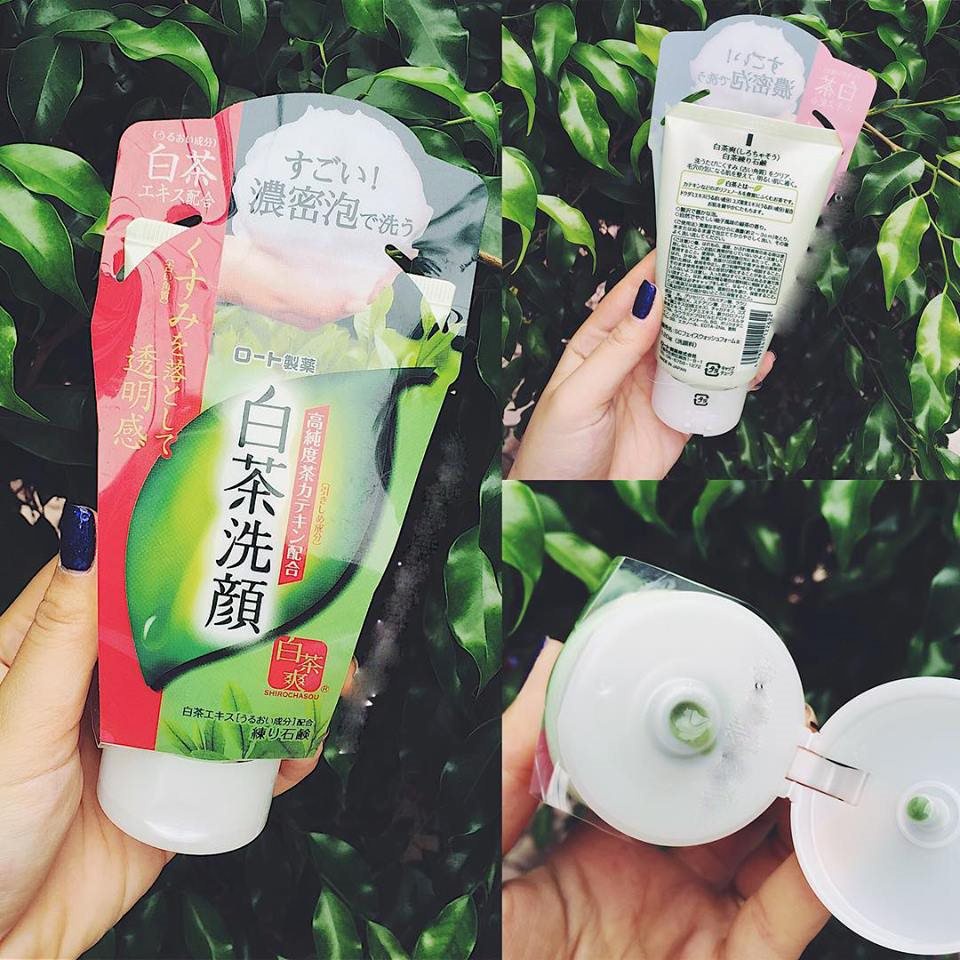 Sữa rửa mặt trà xanh Rohto Nhật Bản ngăn ngừa mụn
