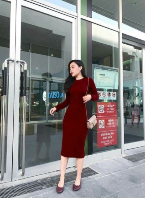 Đầm body tay dài cổ tròn lên phom dáng chuẩn | BigBuy360 - bigbuy360.vn