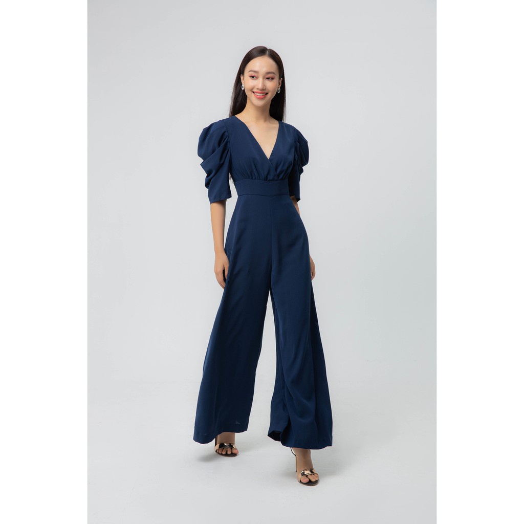 [Mã WABRIV25 giảm 10% tối đa 50k đơn đơn từ 250k] Áo liền quần cổ V họa tiết IVY moda MS 18M5473