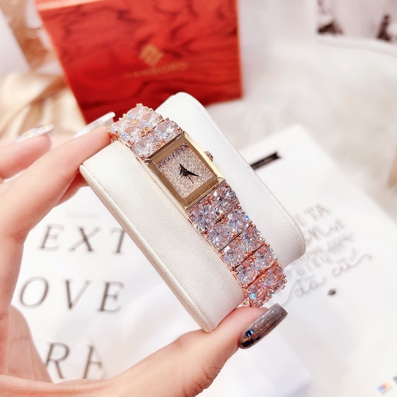 Đồng hồ nữ Melissa như một dạng lắc