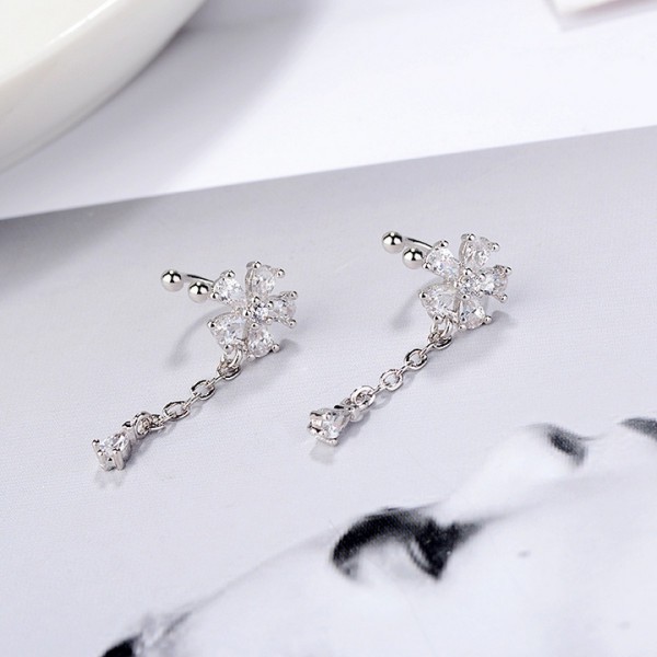 Kẹp vành tai hoa năm cánh hạt rơi phong cách Hàn Quốc xinh xắn dễ thương