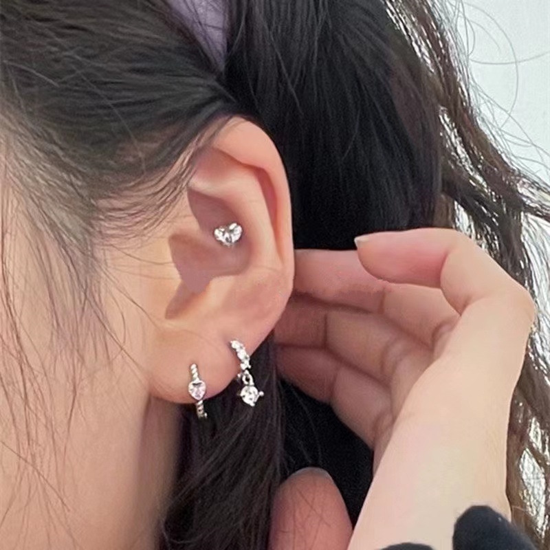 Khuyên tai hình trái tim đính đá zircon trái tim hồng thời trang cho nữ