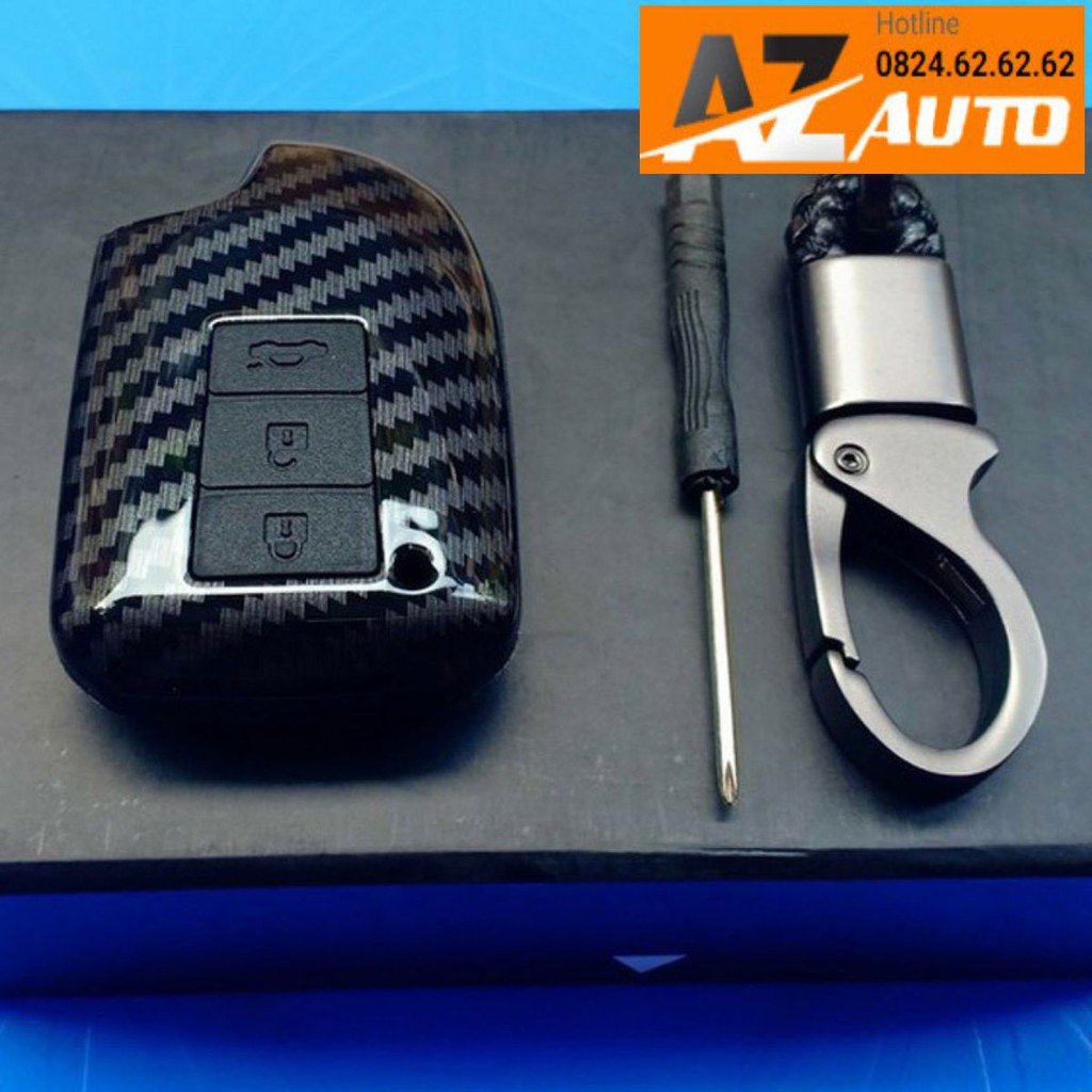 Ốp bọc chìa khóa xe Toyota Vios 2019-2023 Toyota Yaris 2019-2022 vân Carbon- kèm móc đeo INOX